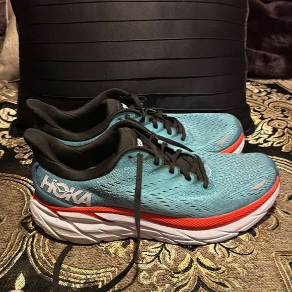 Hoka Clifton 8 - Picture 8 of 12